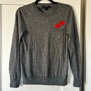 Banana republic women’s Valentine’s Day heart sweater